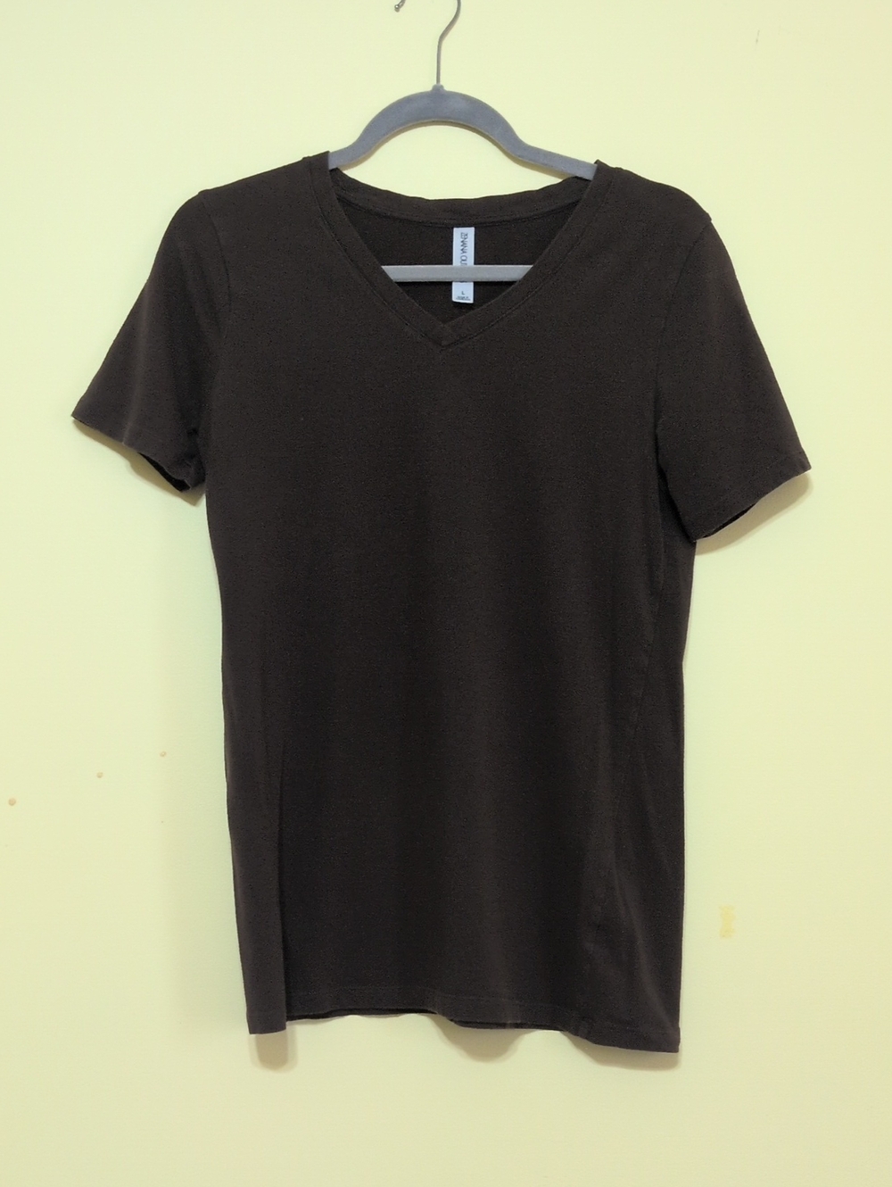 Zenana Outfitters Brown V-Neck Tee